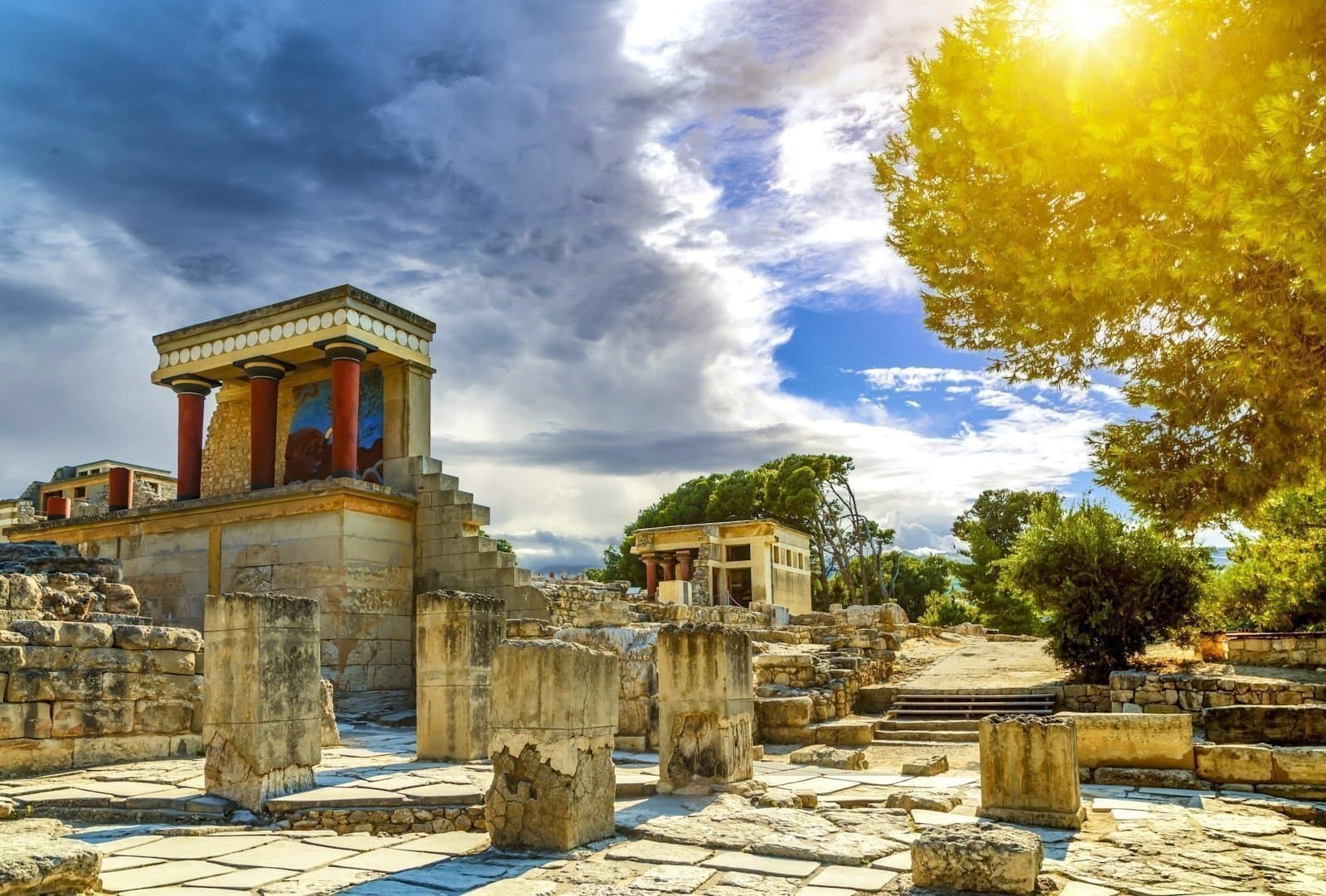 Knossos Palace gallery 3